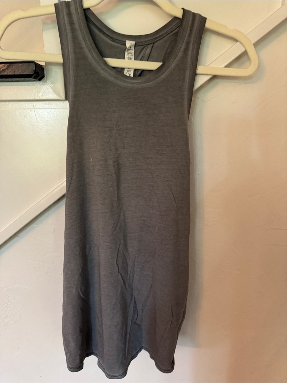 lululemon athletica Charcoal Gray Scoop Neck Ribbed Tank